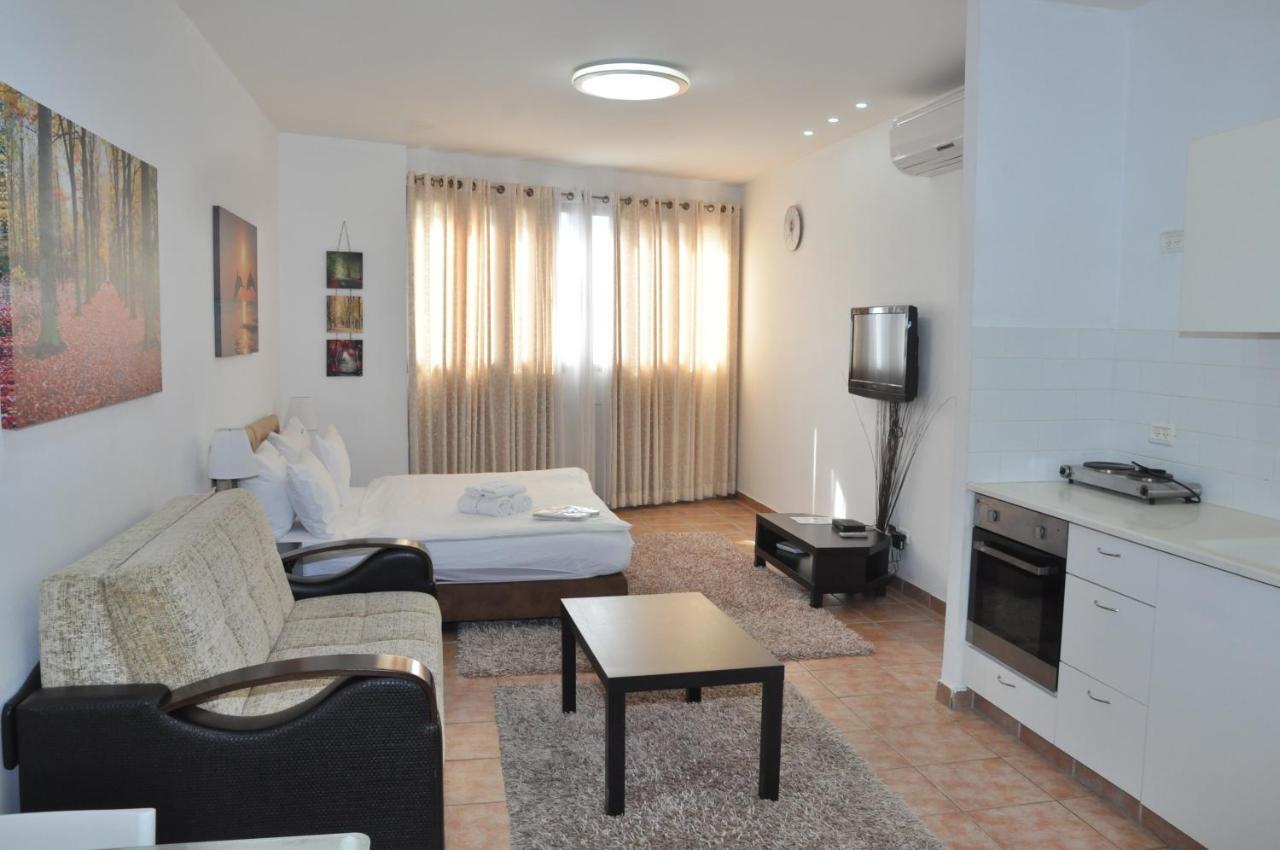 Star Apartments - Petah Tiqwa Petach Tikva ภายนอก รูปภาพ